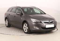 Opel Astra J , Klimatronic, Tempomat, Parktronic, Podgrzewane siedzienia,