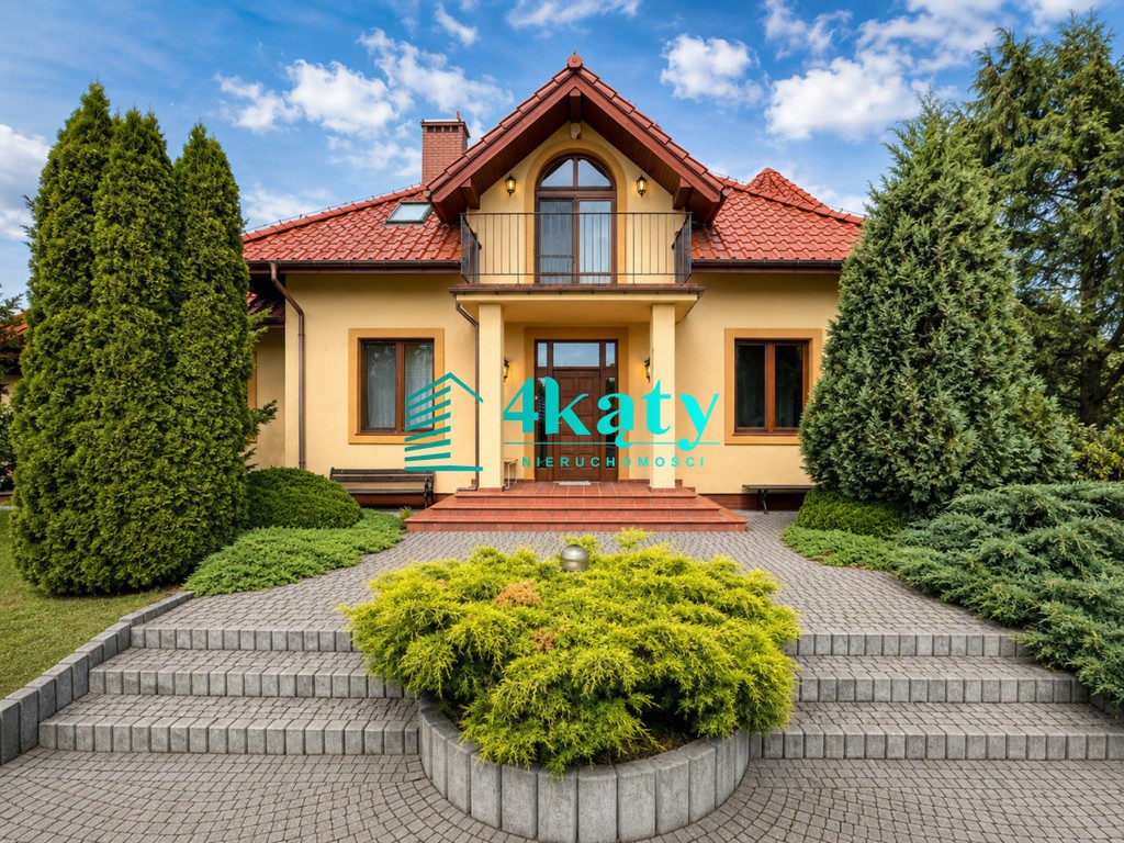 Dom na sprzedaż, 7 pokoi, 286 m², Zelków