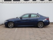Alfa Romeo Giulia , Salon Polska, Serwis ASO, Automat, VAT 23%, Navi, Xenon,