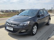 Opel Astra J 1,4 101 KM Essentia Lift Navigacja Bluetooth CarPlay Android Auto