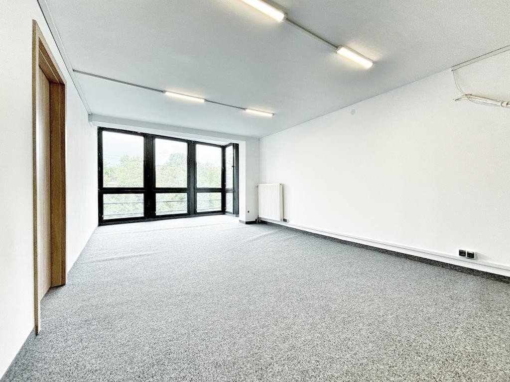 Lokal biurowy 86 m² / po remoncie / klimatyzacja/ Krowodrza ul.Opolska – pohled 2