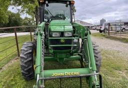 John Deere 5085E