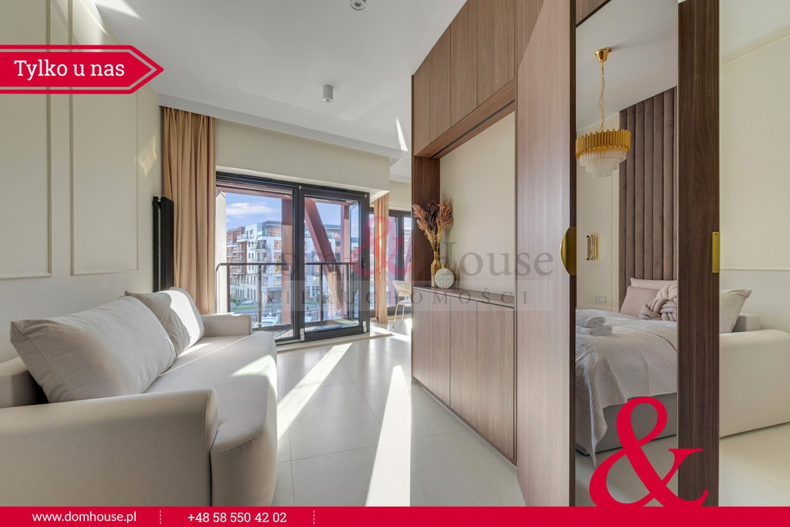 Granaria|studio z widokiem na rzekę|loggia