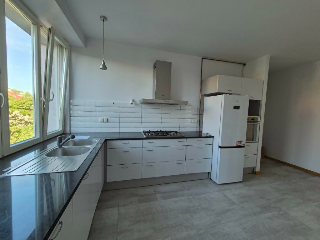 Przestronne mieszkanie 92 m² przy Metrze Marymont |4 pokoje - Widok 2
