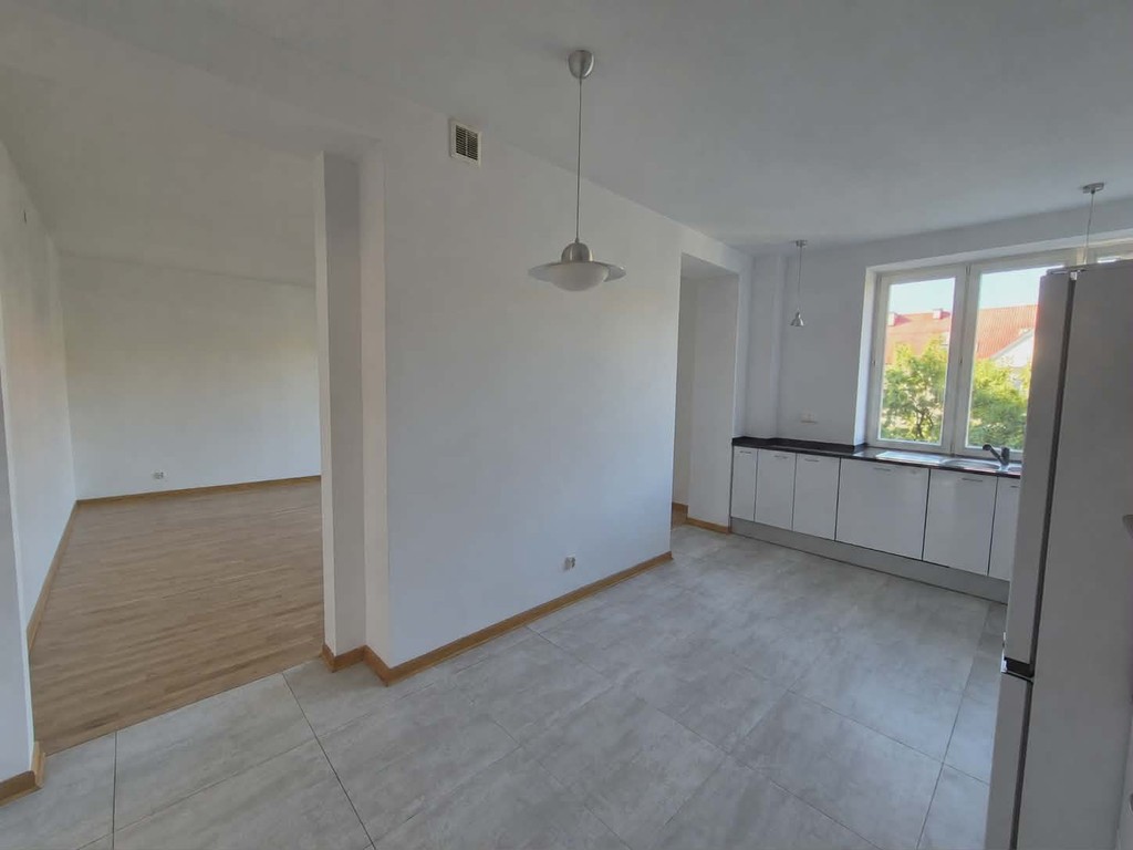 Przestronne mieszkanie 92 m² przy Metrze Marymont |4 pokoje - Widok 3