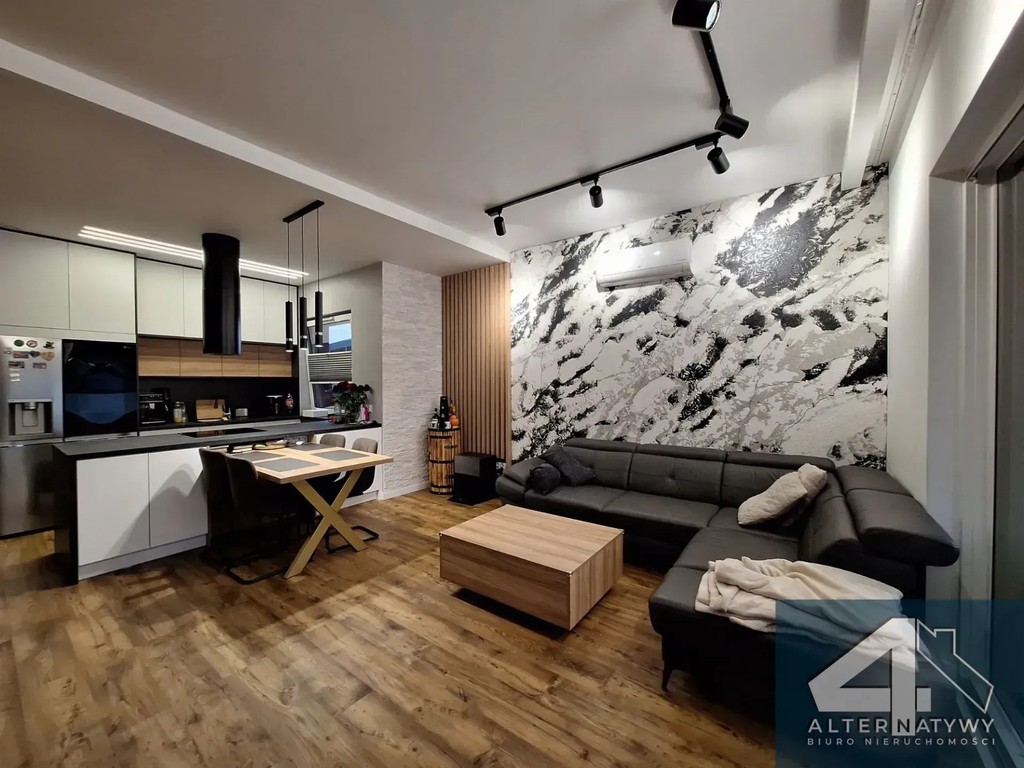 Dom na sprzedaż, 4 pokoje, 131 m², Piotrków Trybunalski