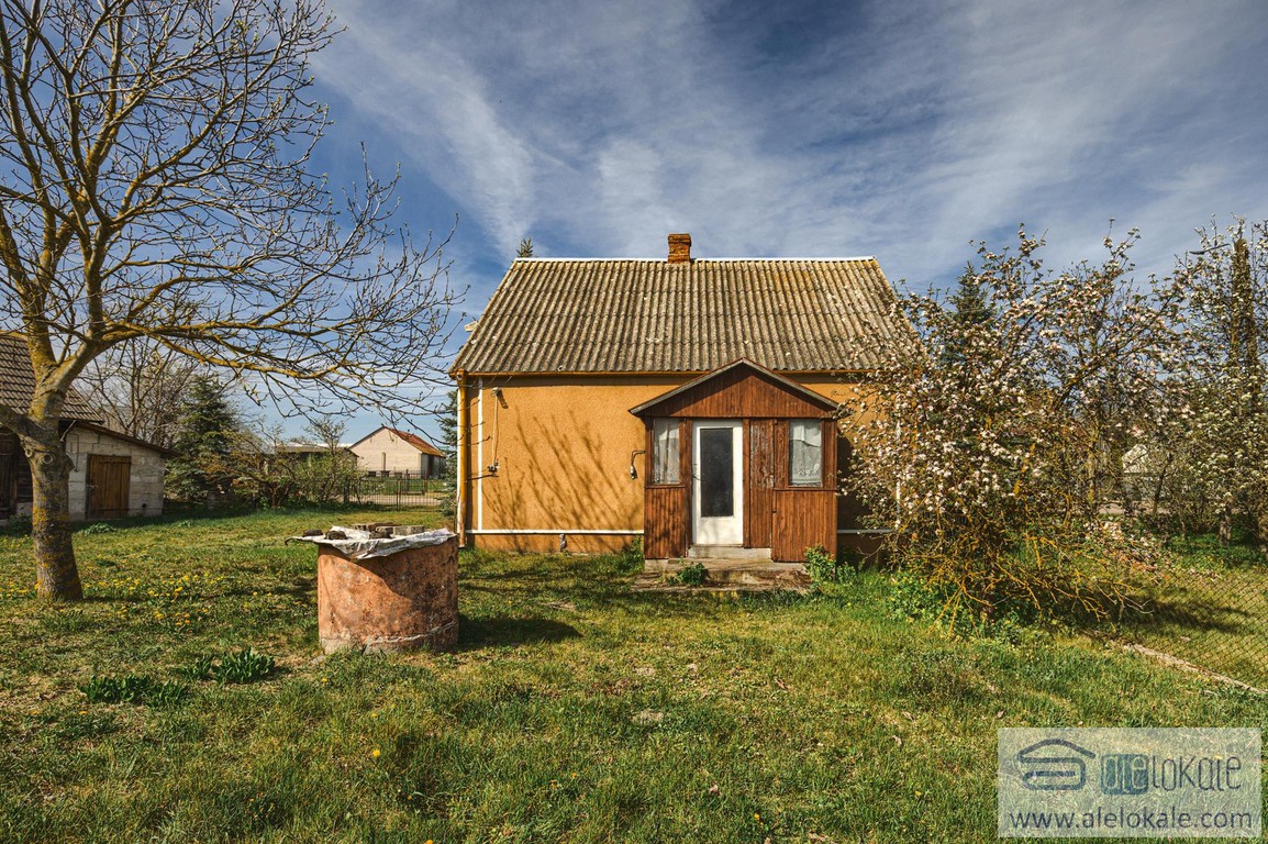 Dom murowany 45 m² + budynki gospodarcze | Pulsze | Działka 1640 m²
