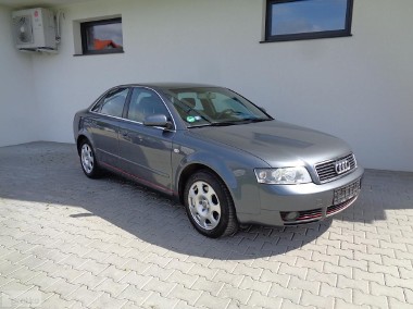 Audi A4 II (B6)-1