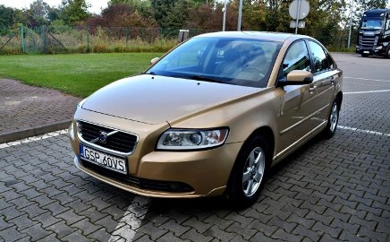 Volvo S40 II