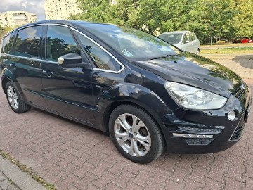 • 2.0 Diesel • Automat • Idealny rodzinny minivan