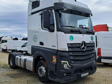 Mercedes-Benz Actros-1