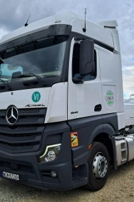 Mercedes-Benz Actros-2