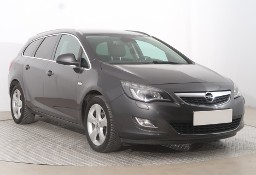 Opel Astra J , Serwis ASO, Klimatronic, Tempomat, Parktronic,