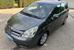 Toyota Corolla Verso II 2.2 D-4D 136KM 2006r 7 osobowy