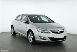 Opel Astra J , Klimatronic, Tempomat, Parktronic, Podgrzewane siedzienia,