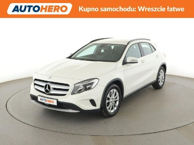 Mercedes-Benz Klasa GLA klima navi grzane fotele czujniki parkowania hak-1