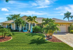 Dom CAPE CORAL