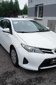 Toyota Auris II-2