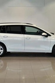 Volkswagen Golf VIII Variant Life 1.5 TSI Variant Life 1.5 TSI 150KM-2