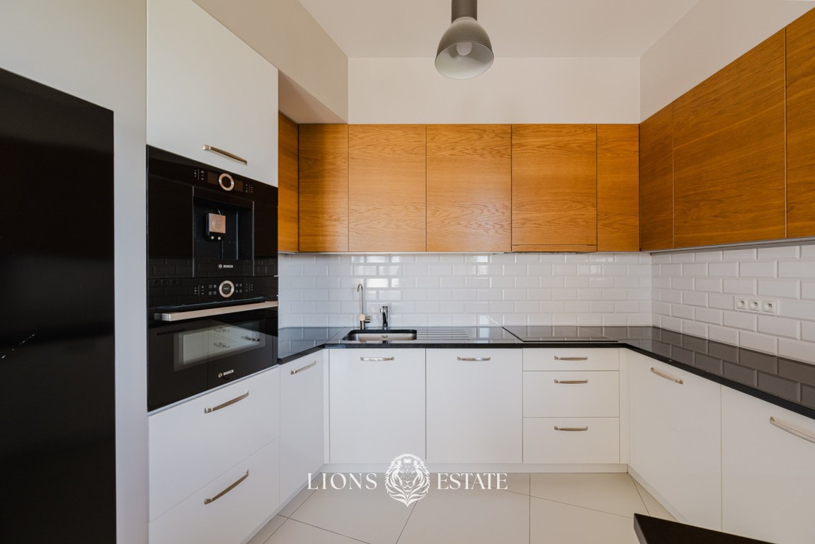 Stylowy Penthouse pełen światła | Taras 100 m² - Widok 5