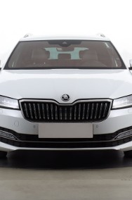 Skoda Superb III , 190 KM, Automat, VAT 23%, Skóra, Navi, Klimatronic,-2