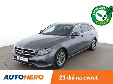 Mercedes-Benz Klasa E GRATIS! Pakiet Serwisowy o wartości 1100 zł!-1