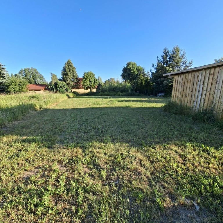 Mileszki. Kształtna działka w otoczeniu nowych domów - Widok 3