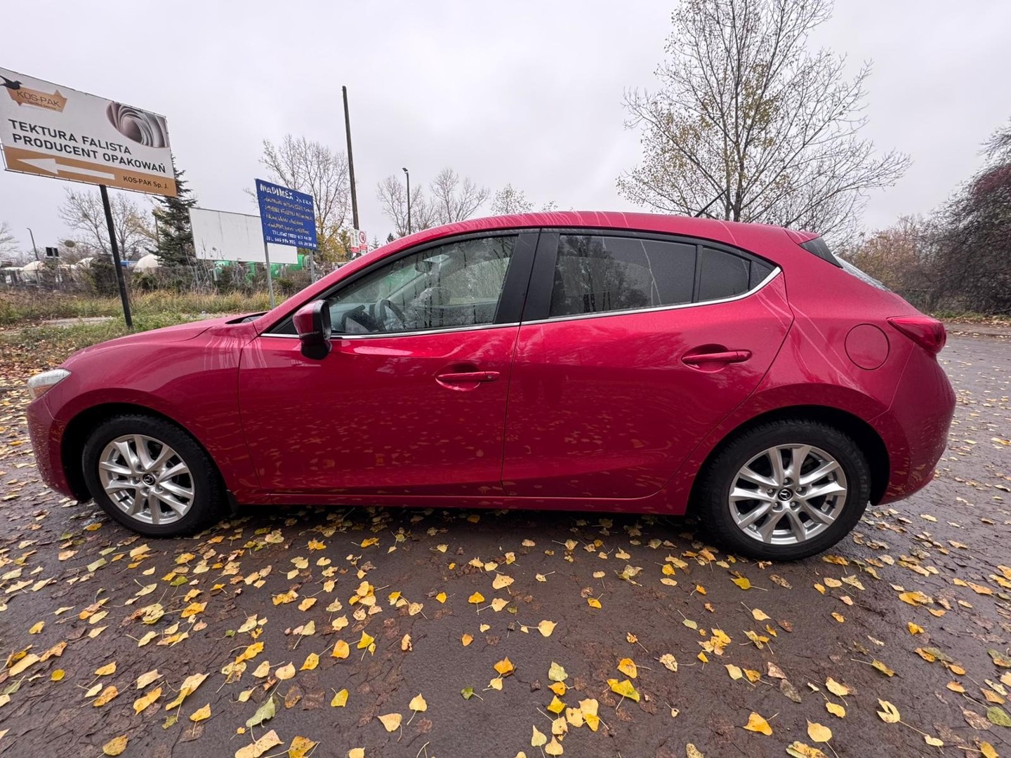 Mazda 3 III Mazda 3 – Styl, Komfort i Niezawodność!