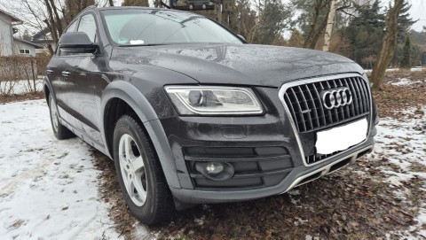 2.0 TDI Quattro (clean diesel) S tronic Deluxe