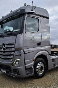 Mercedes-Benz Actros-2