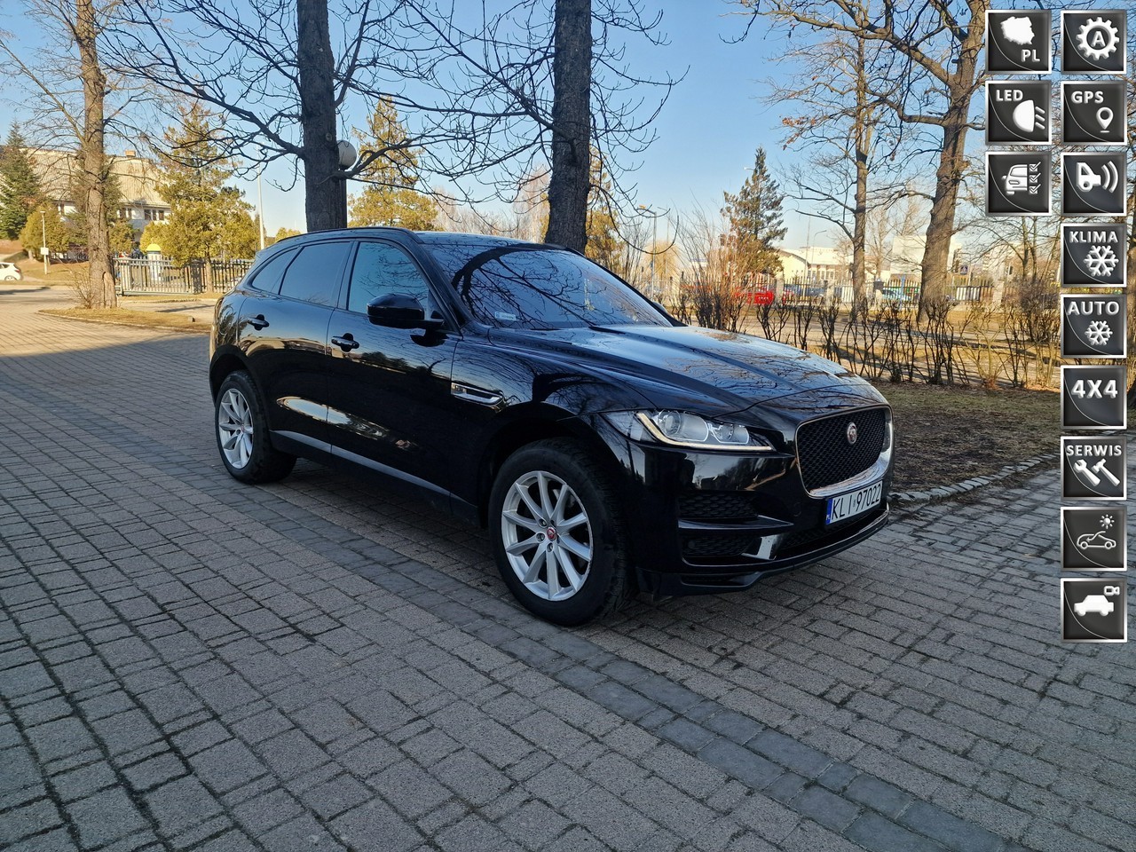 Jaguar F-Pace Jaguar F-Pace 3.0 V6 AWD * 340KM * Niski przebieg * Skóry *