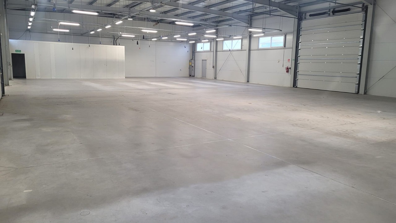 SPYTKOWICE KOŁO ZATORA HALA 650M2 - Widok 3