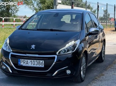 Peugeot 208 II-1