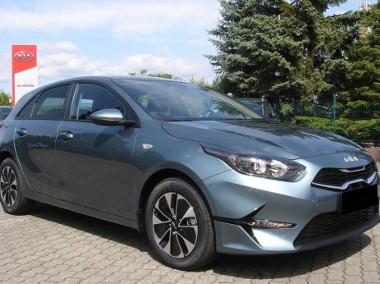 Kia Cee'd III 1.5 T-GDI L DCT 1.5 T-GDI L DCT 140KM-1