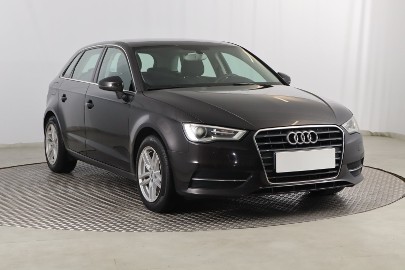 Audi A3 III (8V) , Salon Polska, Xenon, Bi-Xenon, Klimatronic, Parktronic