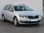 Skoda Octavia III , Salon Polska, Klima, Parktronic