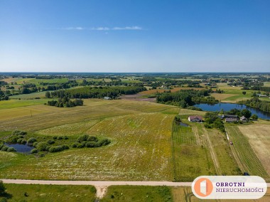 Kaszuby/Działka w urokliwej spokojnej okolicy/-1