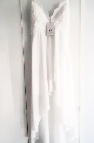 Zwiewna biała suknia Chiara Forthi-2