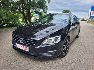 Volvo V60 II-1