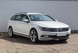 Volkswagen Passat B8 , Salon Polska, Klimatronic, Parktronic