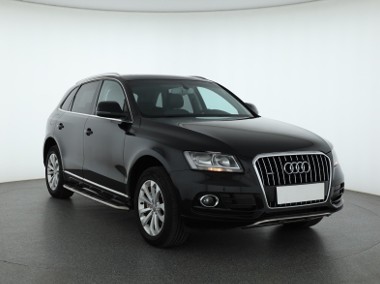 Audi Q5 II , 177 KM, Automat, Skóra, Navi, Klimatronic, Tempomat,-1