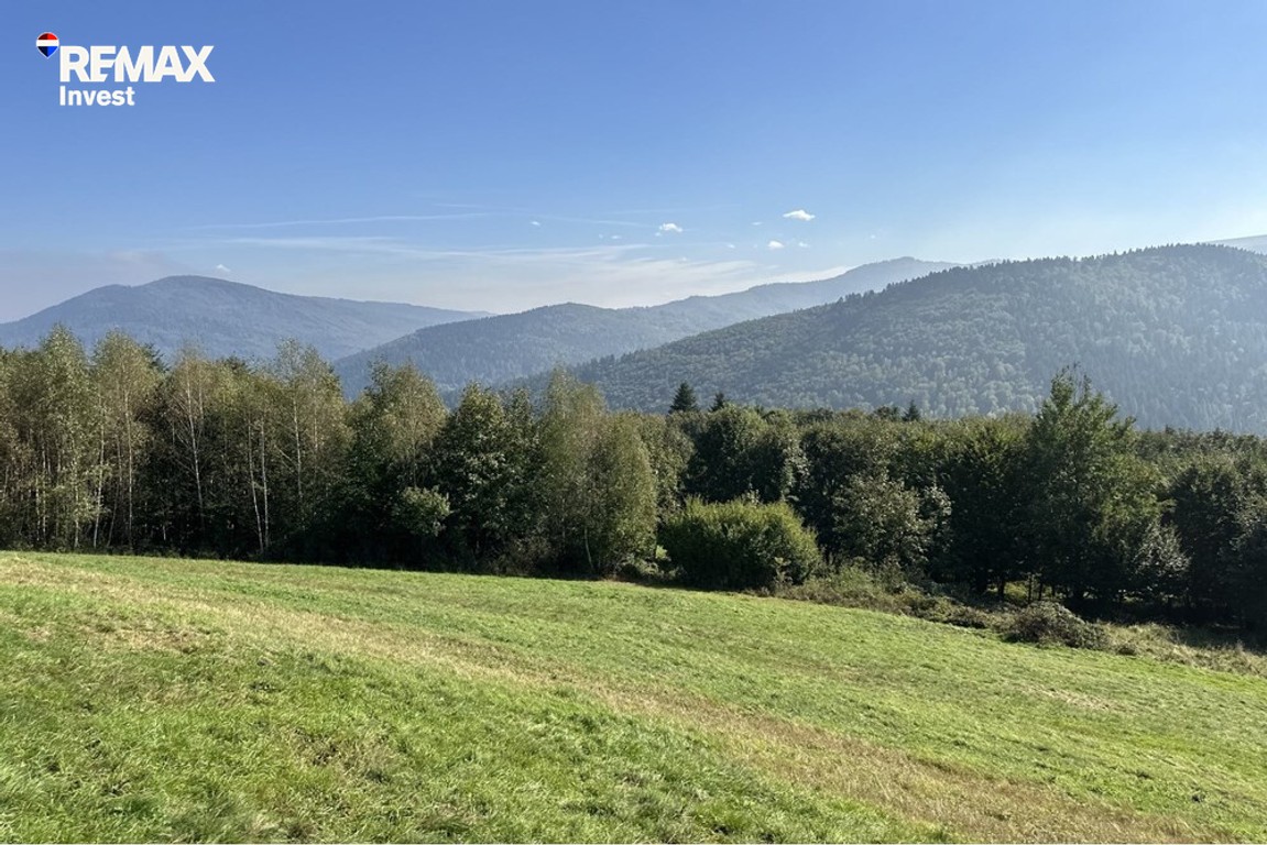 Wyjątkowa działka z panoramą gór i jeziora - Więcej