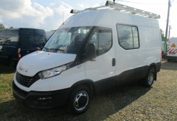 Iveco Daily 35C18 3.0 HPI 180KM \ brygadówka 6 osób \ hak 3.5t \ bagażnik \ FV23