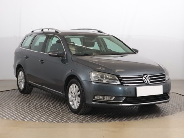 Volkswagen Passat B7 , Automat, Navi, Klimatronic, Tempomat, Parktronic-1