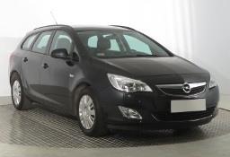 Opel Astra J , Klimatronic, Tempomat, Podgrzewane siedzienia