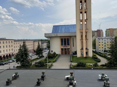 Duży balkon, winda, 2 pokoje + salon, Os. Stałe-1