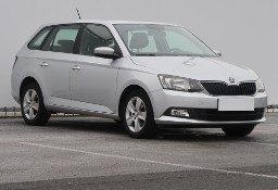 Skoda Fabia III , Salon Polska, Serwis ASO, GAZ, VAT 23%, Klima, Parktronic,