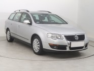 Volkswagen Passat B6 , DSG, Navi, Klimatronic, Tempomat, Parktronic