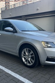 SALON / PEŁNY SERWIS -LEDY/CarPlay-2