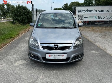 Opel Zafira B-1